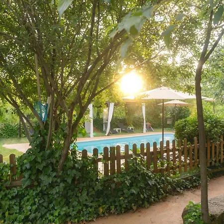 El Manantial Del Fresno - En 埃尔瓦