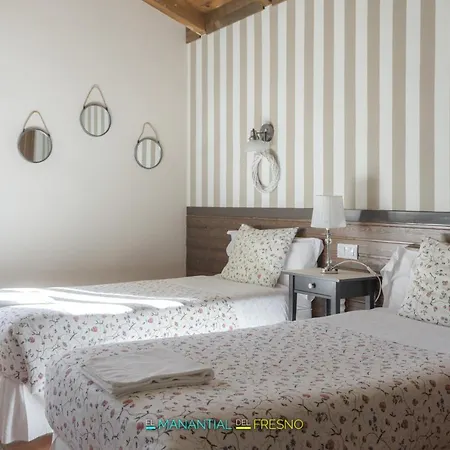 El Manantial Del Fresno Country house